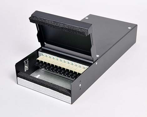 Consolidation Box, Stahl, 4 x LSH PC, 50/125µm OM2, S4U